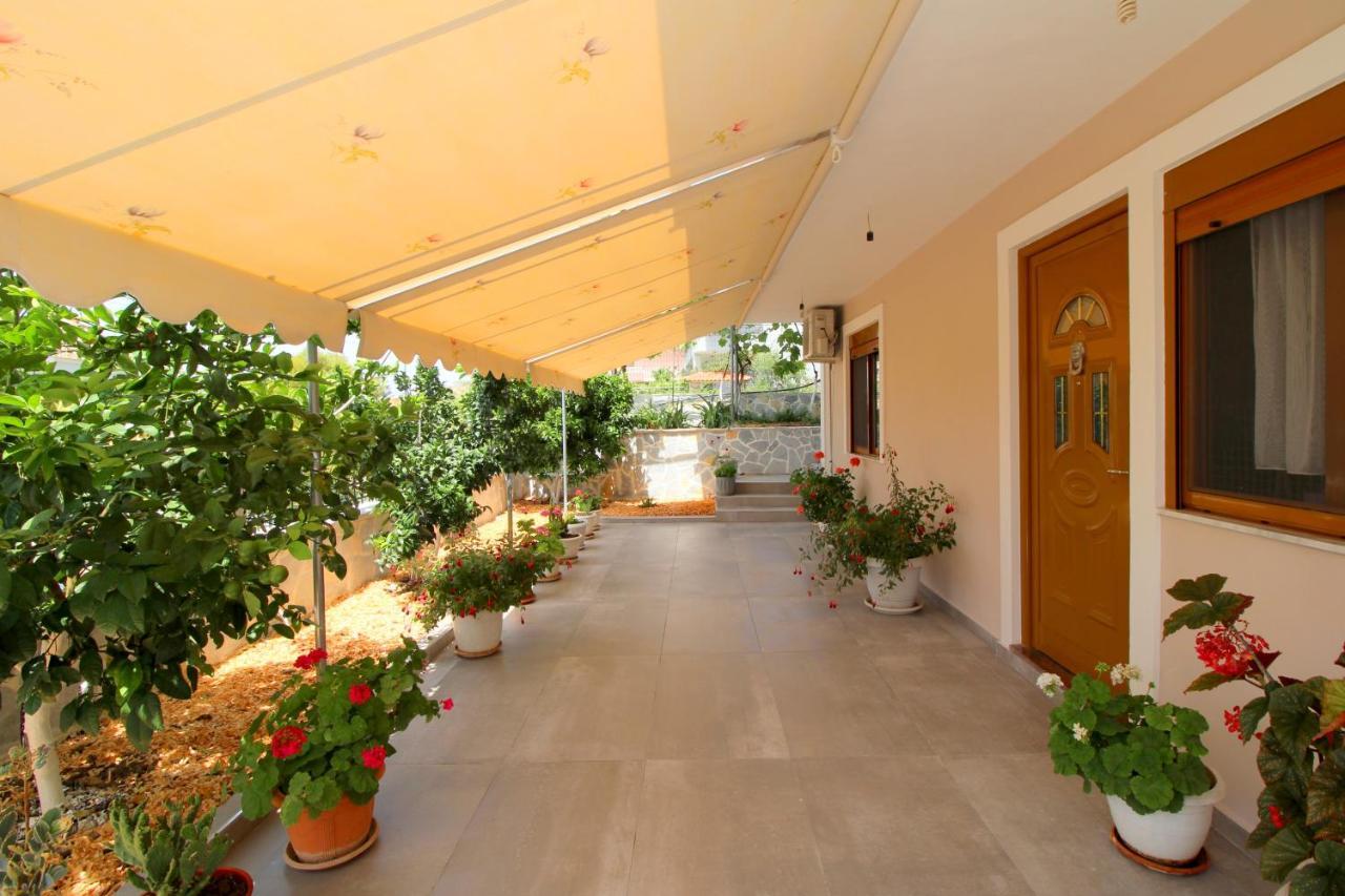 Villa 24 Sarandë Esterno foto