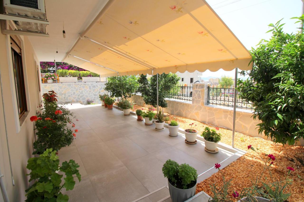 Villa 24 Sarandë Esterno foto